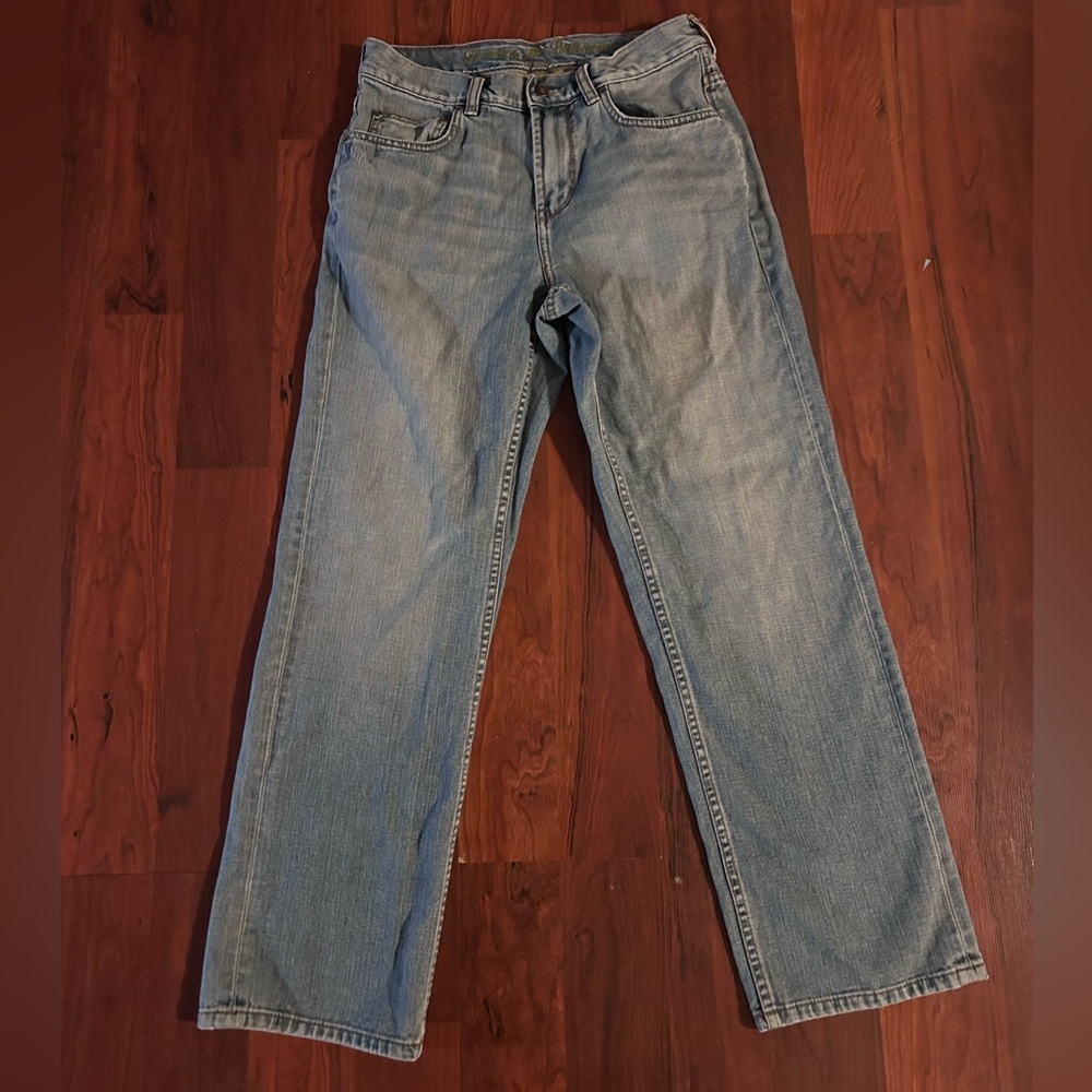 Tommy Bahama Men’s 32X30 Classic Fit Distressed Medium Wash Jeans